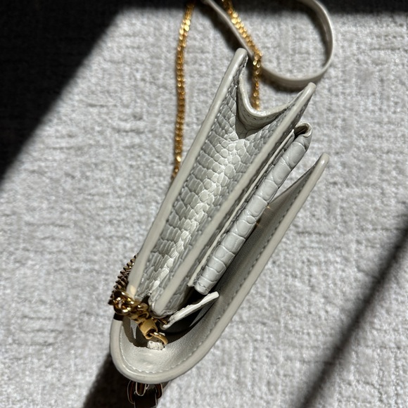 Yves Saint Laurent Sunset Bag - Picture 6 of 13